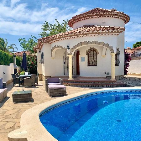 Villa Sonrisa De Oro - Private Swimming Pool ミアミ・プラトーヤ エクステリア 写真
