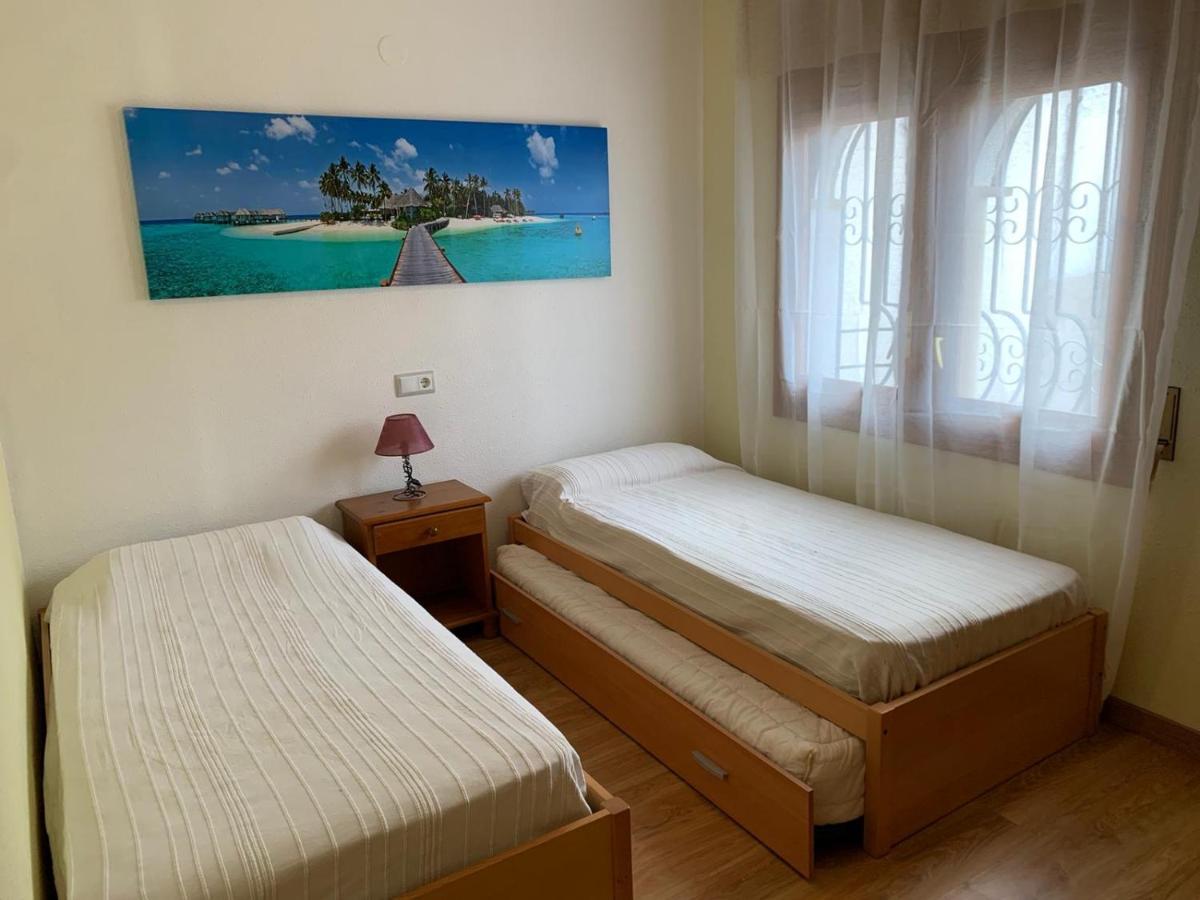 Villa Sonrisa De Oro - Private Swimming Pool ミアミ・プラトーヤ エクステリア 写真