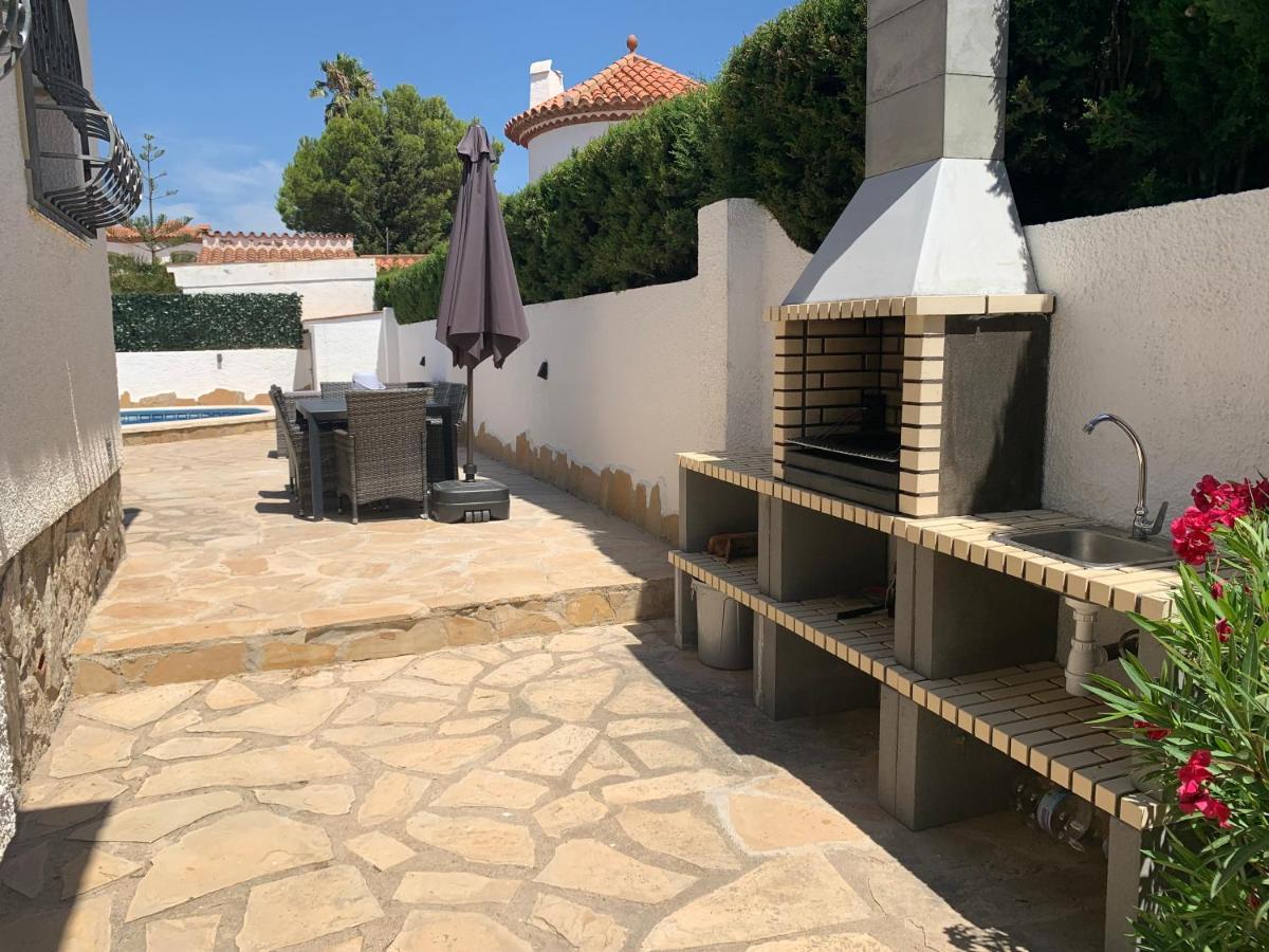 Villa Sonrisa De Oro - Private Swimming Pool ミアミ・プラトーヤ エクステリア 写真